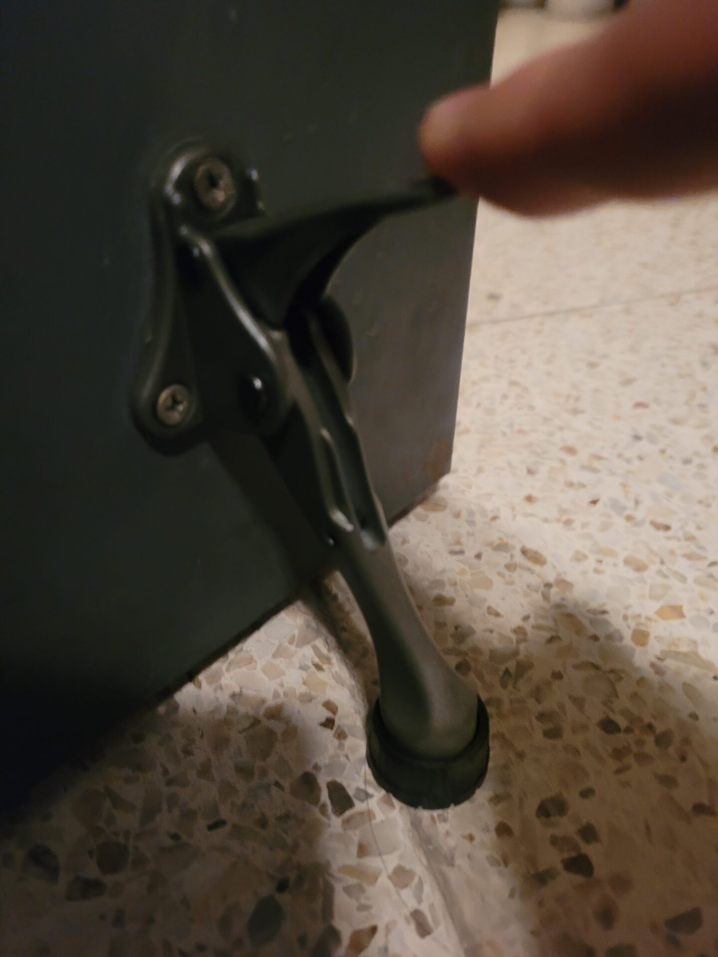 아파트 현관 원터치페달 자동말굽 노루발 자동 현관문 노루발 말굽