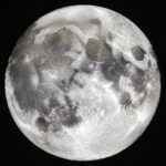 달 관찰을 위한 실용 가이드와 과학적 의미 망원경으로 바라본 달의 표면과 크레이터 모습