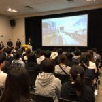 사우스바이사우스웨스트 SXSW 메인 행사장에 모인 많은 관객들의 모습